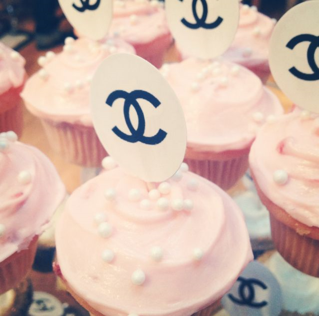 Chanel Theme Cupcakes