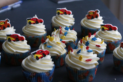 Lightning McQueen Cupcakes