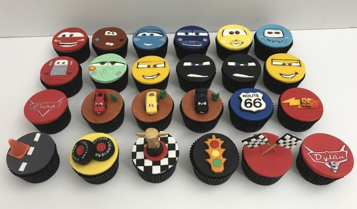 Lightning McQueen Cupcakes