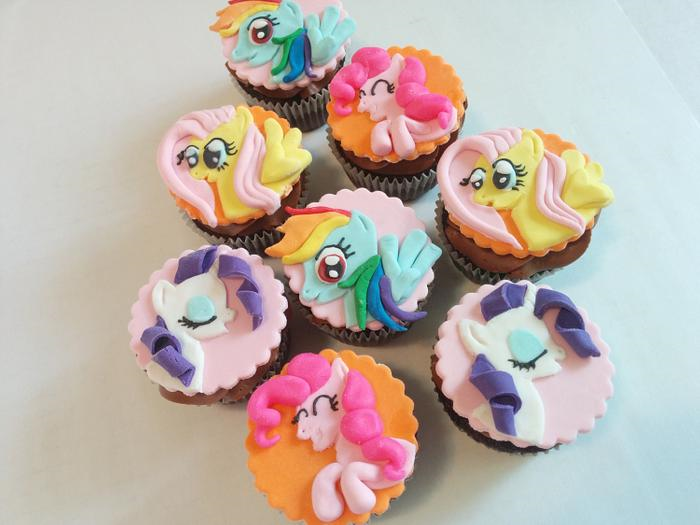 My Little Pony Cupcakes