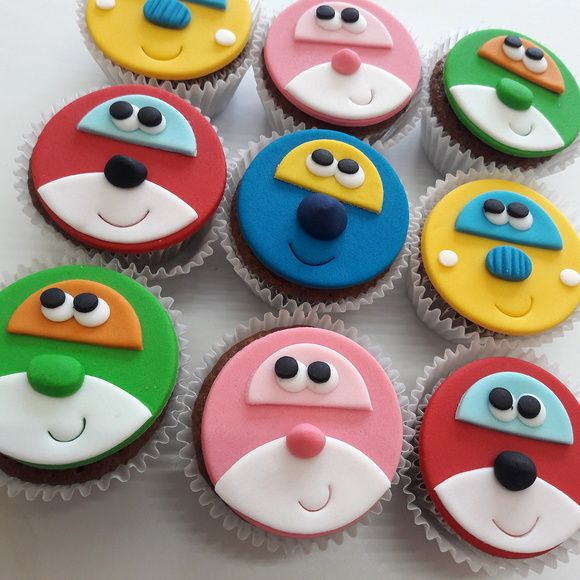 Super Wings Cupcakes