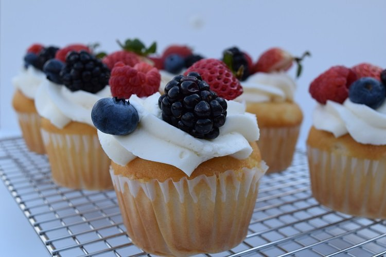 Fresh Fruit Cupcakes