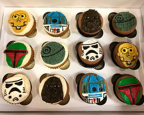 War Themed Cupcakes