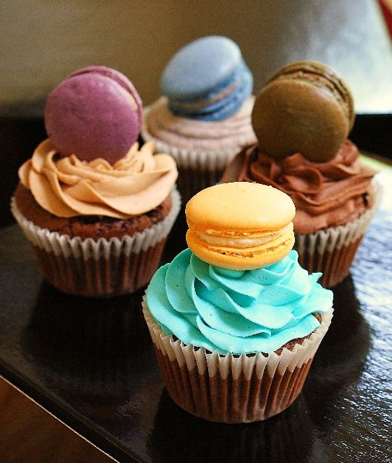 Macaroons Cupcakes