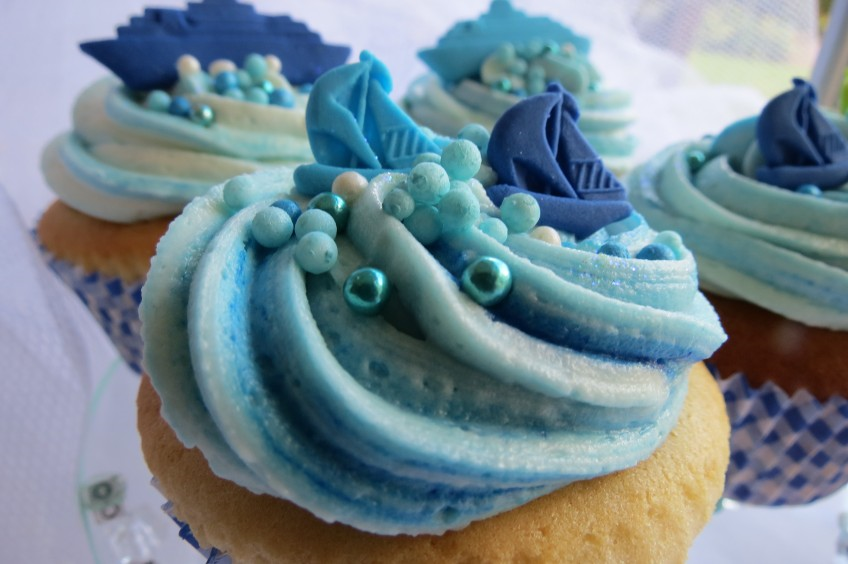 Yacht Cupcakes