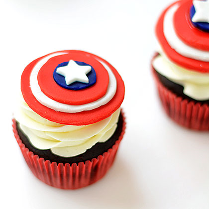 Captain America Cupcakes