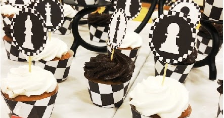 Chess Themed Cupcakes