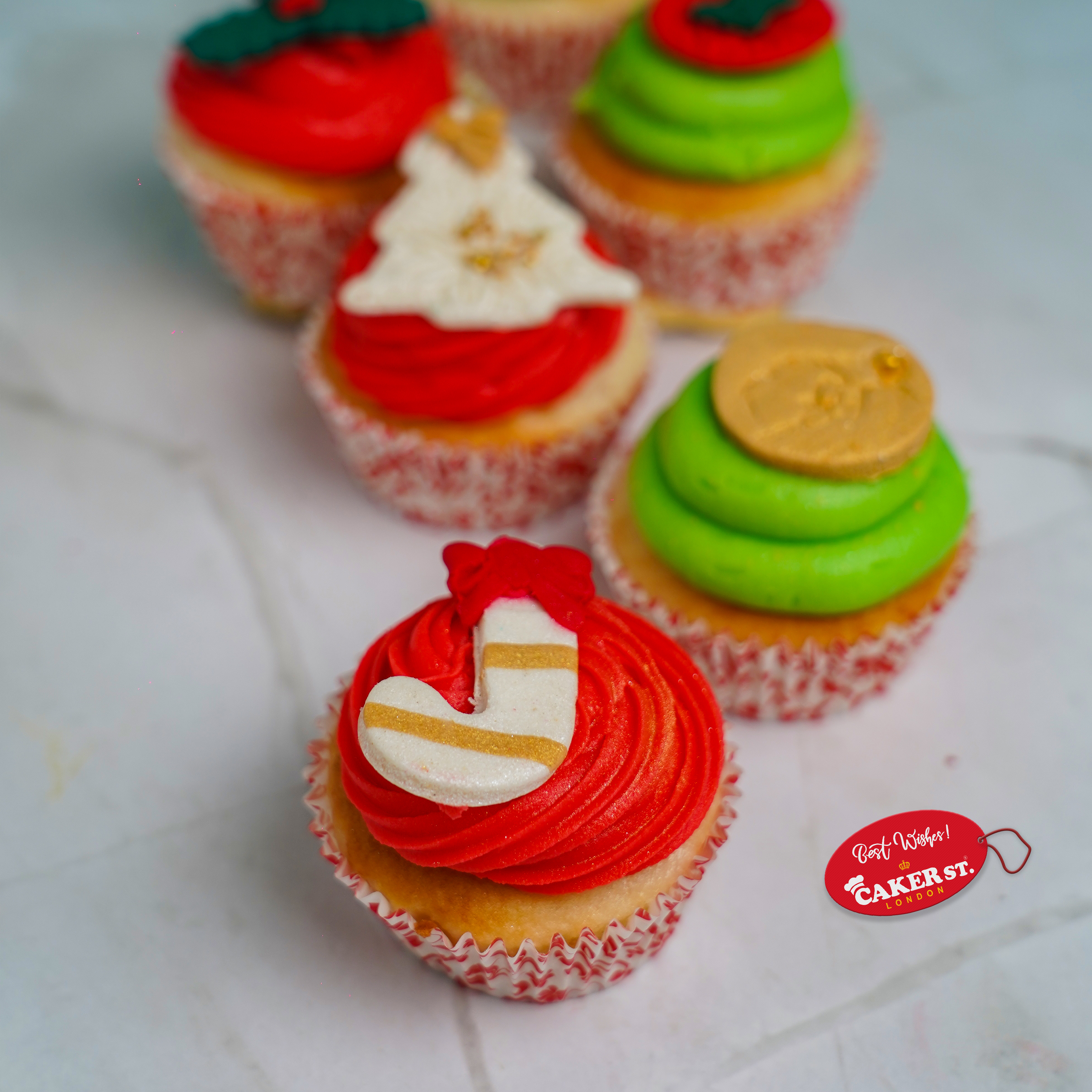 Christmas Cheer Cupcakes