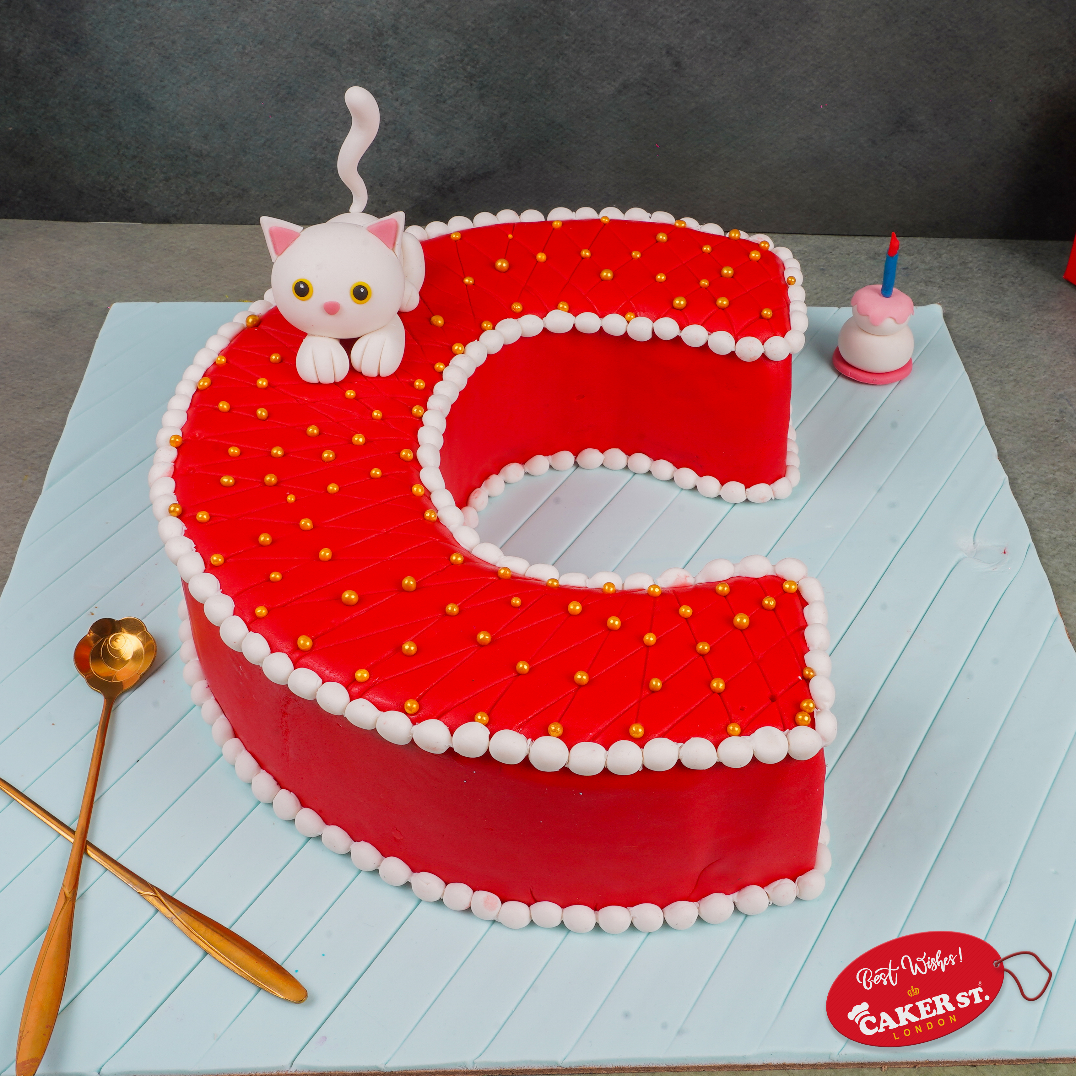 Cute Kitty Cake