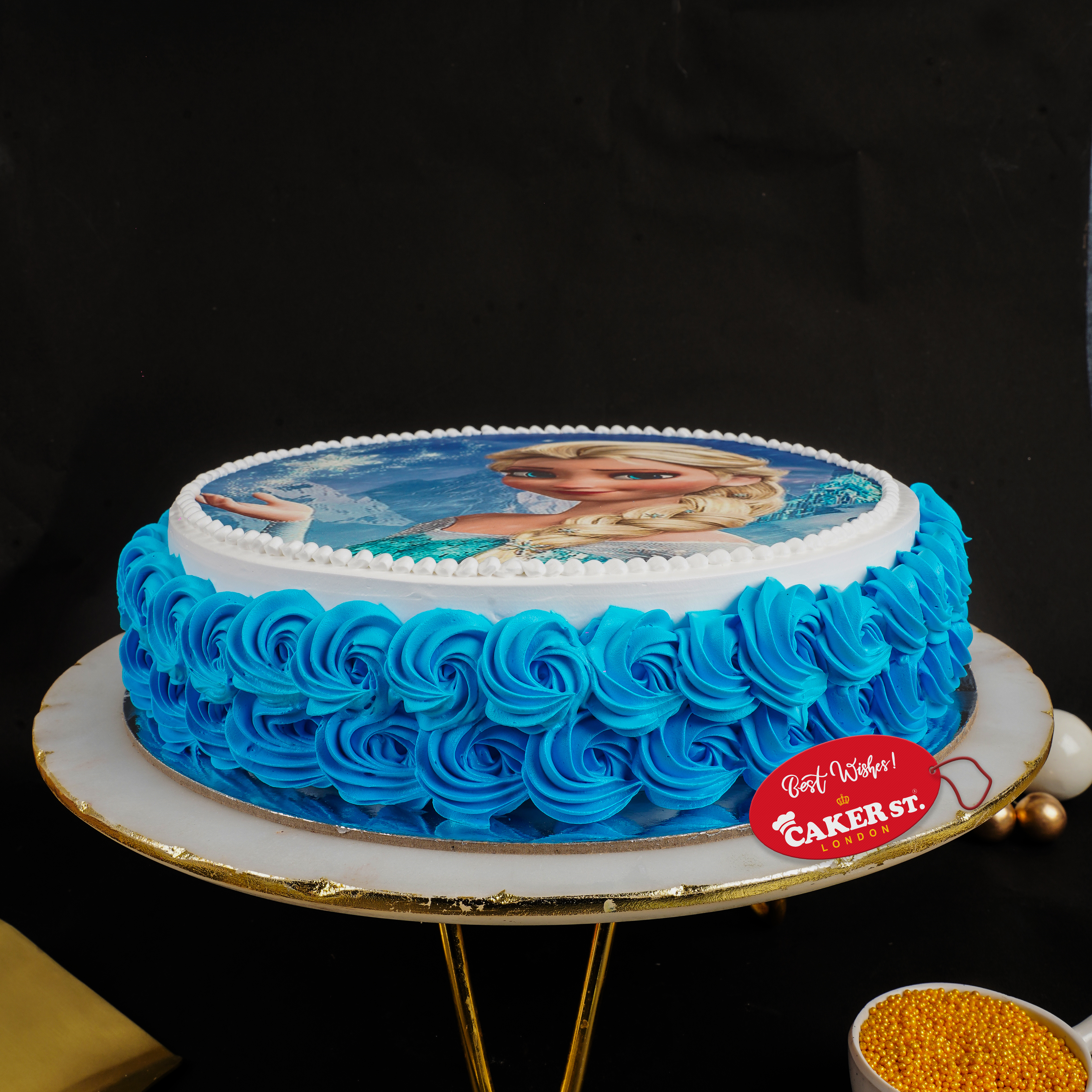 Frozen Queen’s Cake