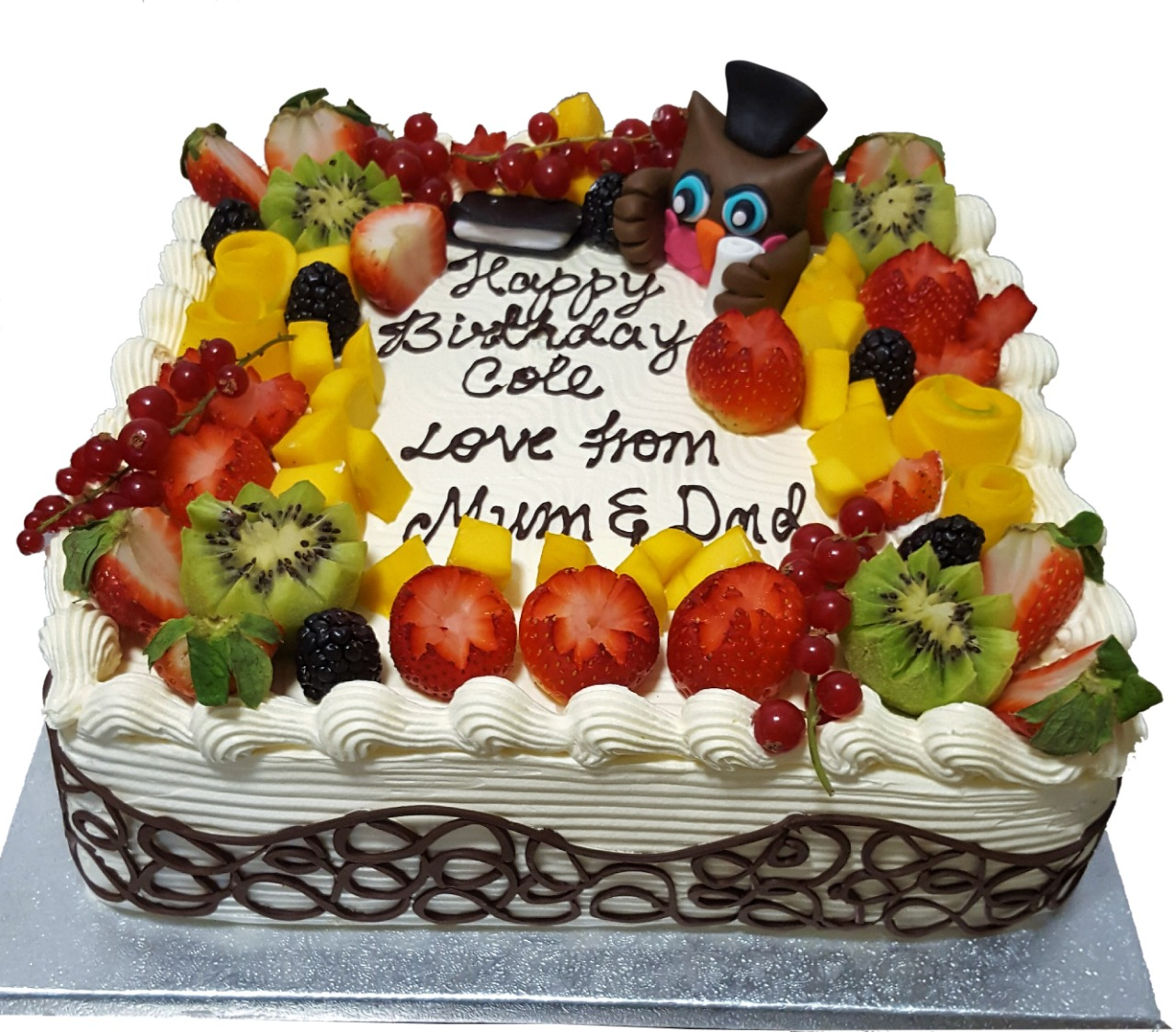 Fruit Fresh Cream Cake