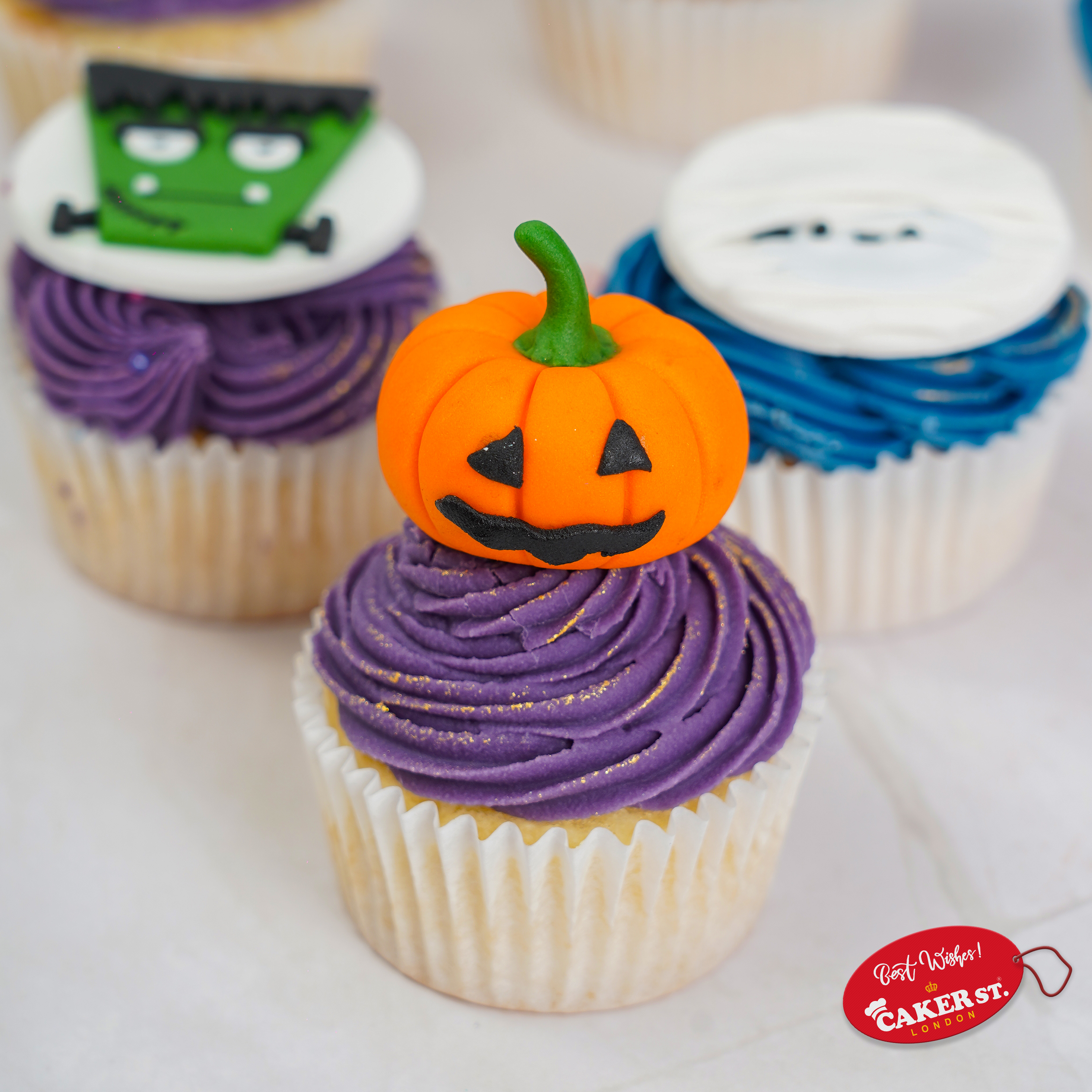 Ghostly Gaze Halloween Cupcakes