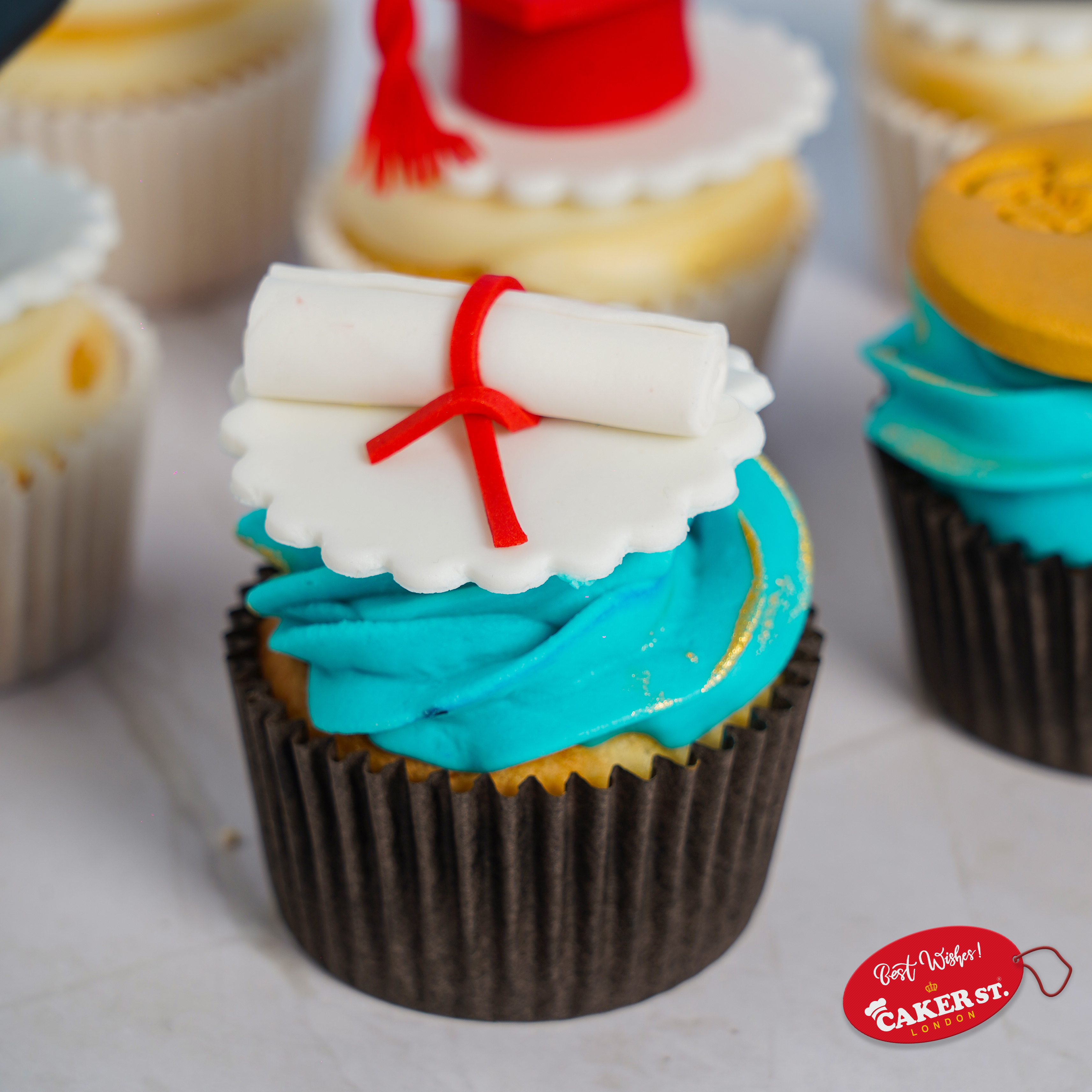 Graduation Cap & Tassel Treats Cupcakes