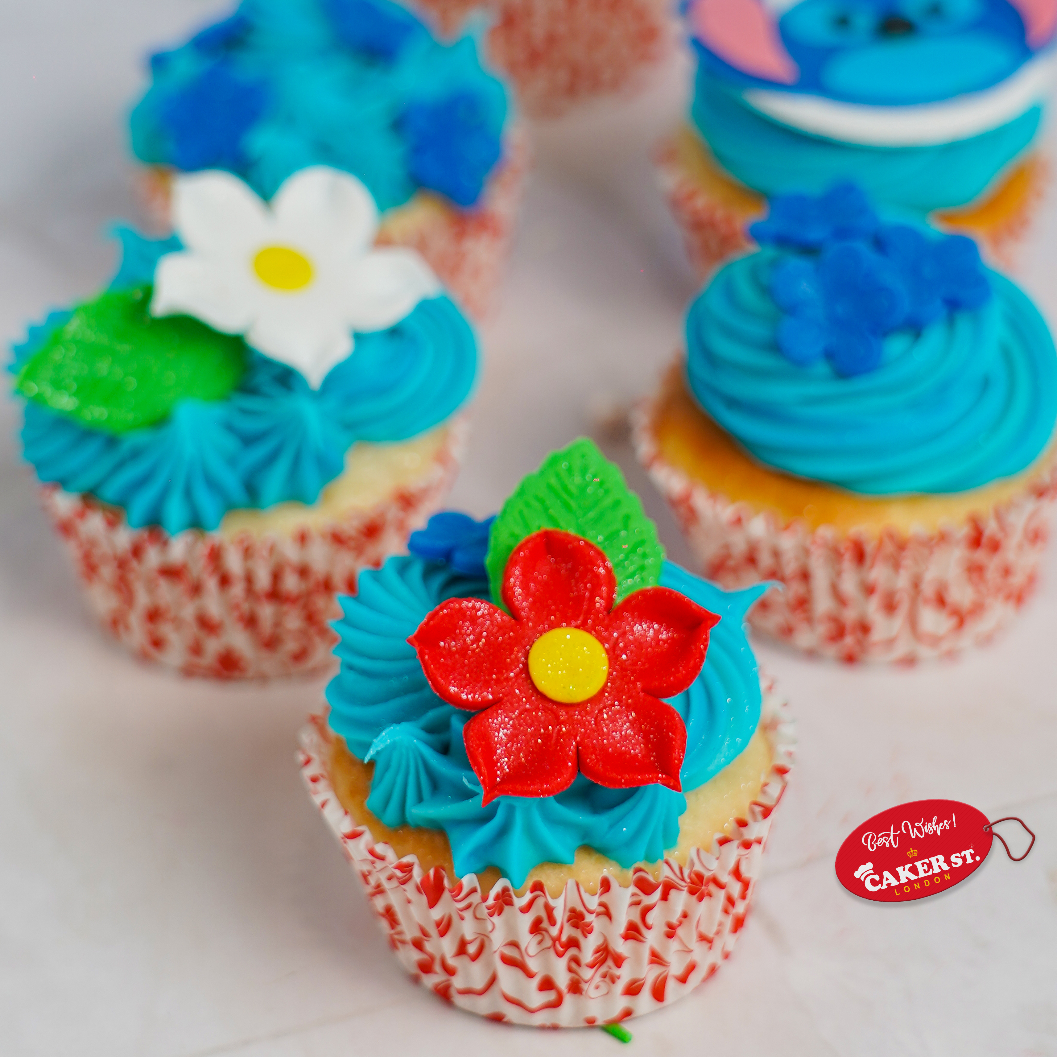 Lilo’s Hawaiian Bliss Cupcakes