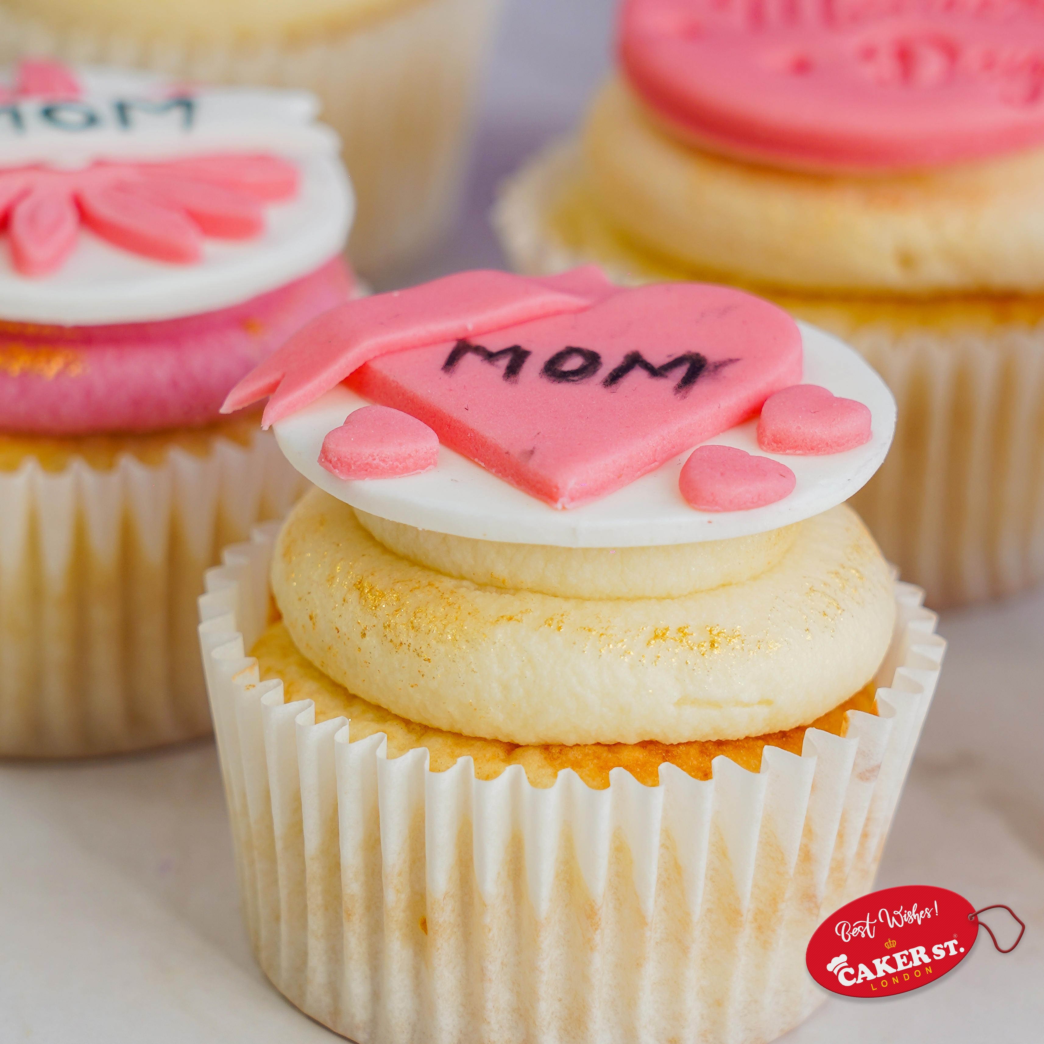 Mom's Sweet Love Cupcake