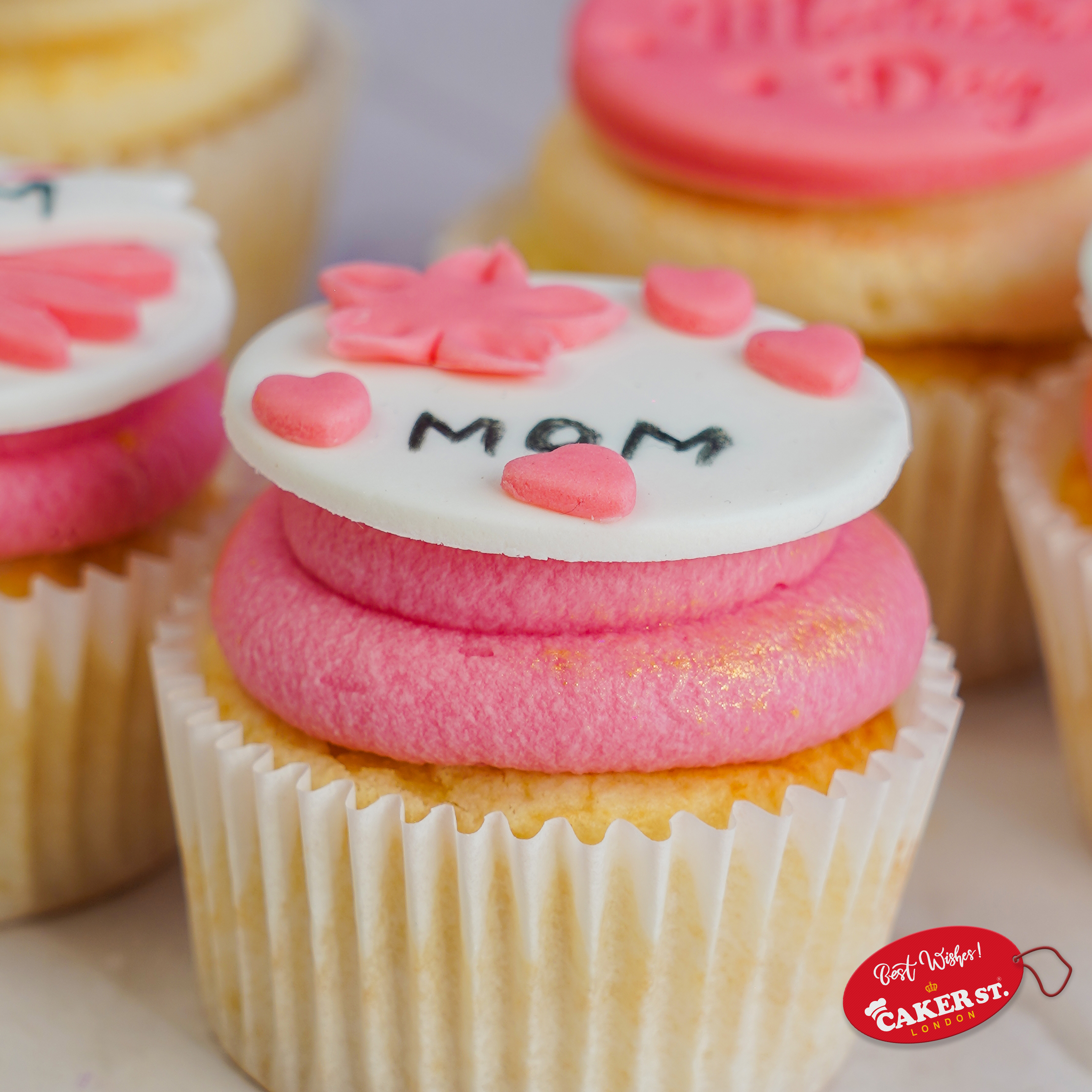 Mom's Sweet Love Cupcake