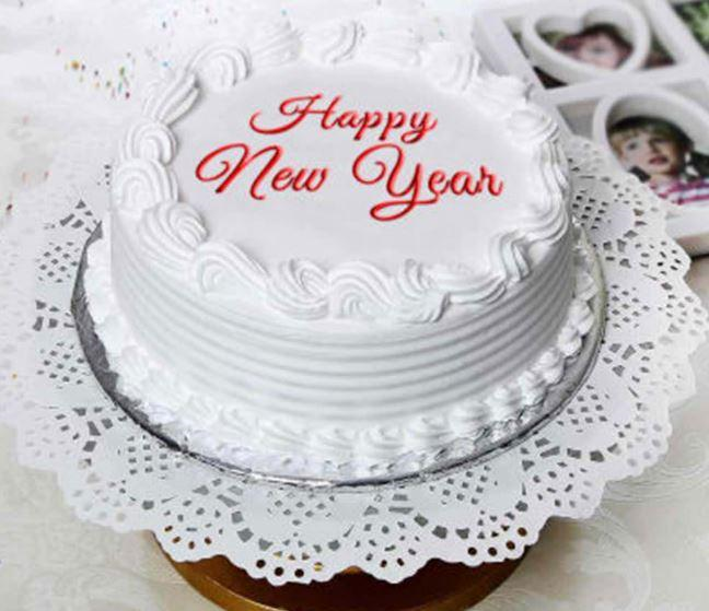 New Year Fresh Cream Cake