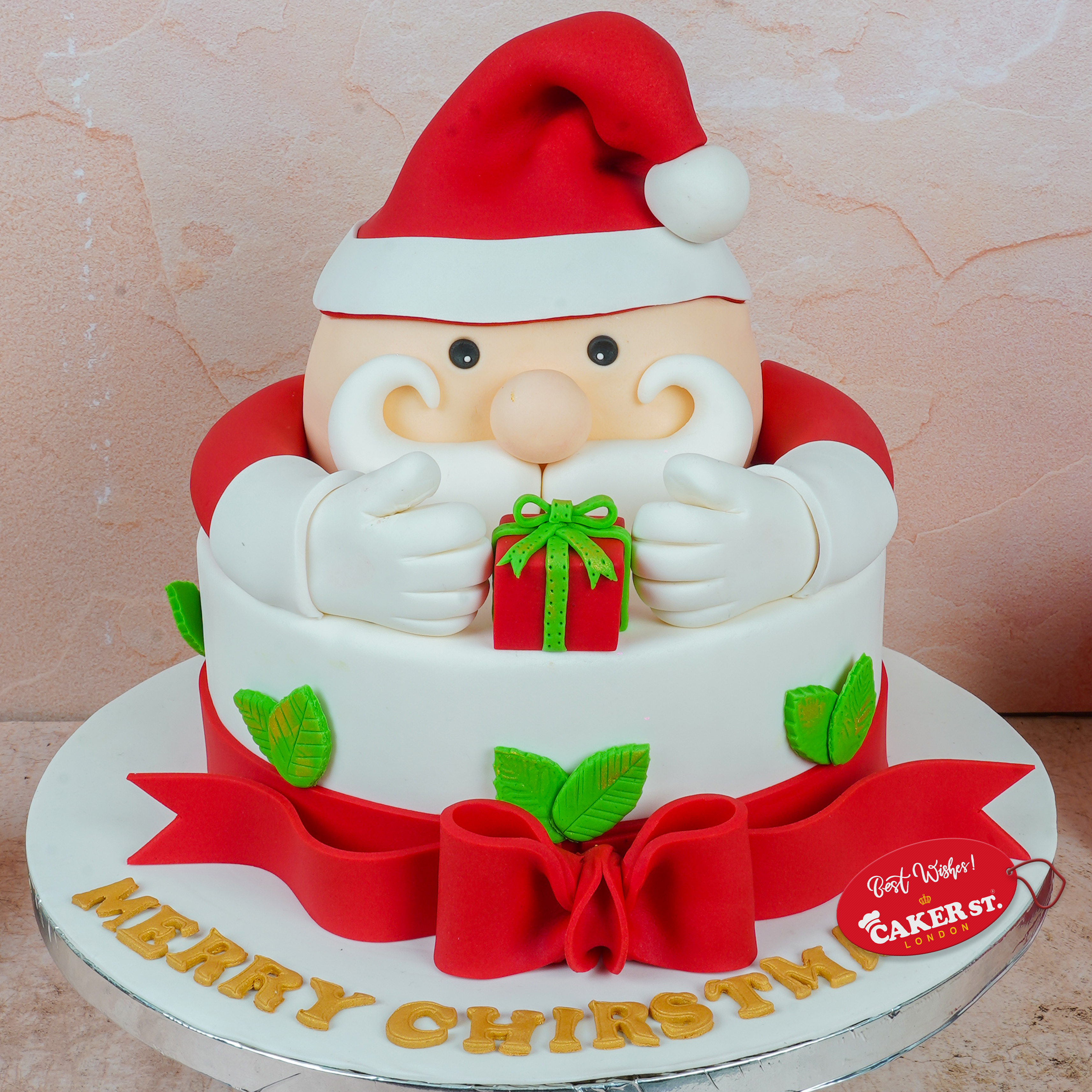 Santa’s Merry Cake