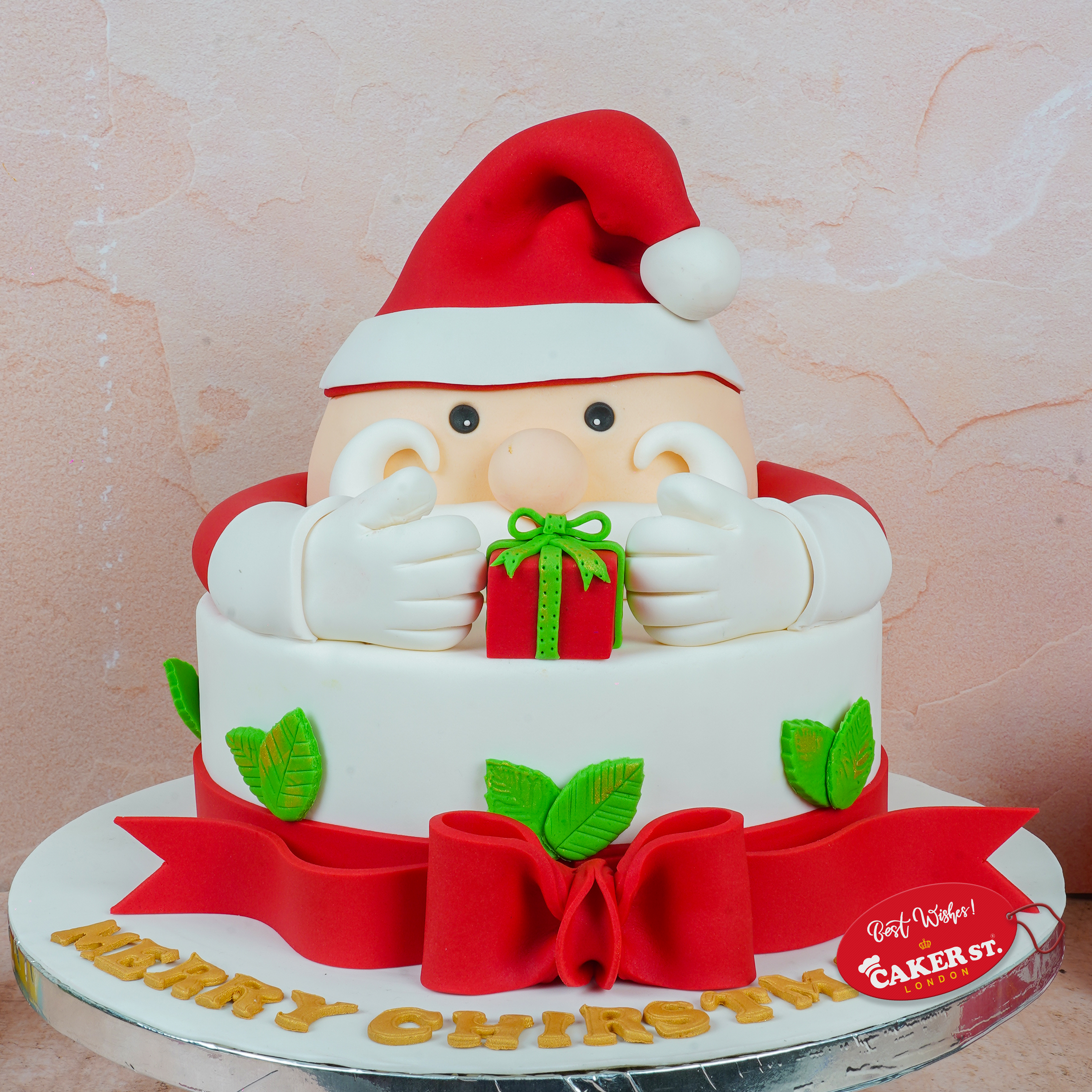 Santa’s Merry Cake