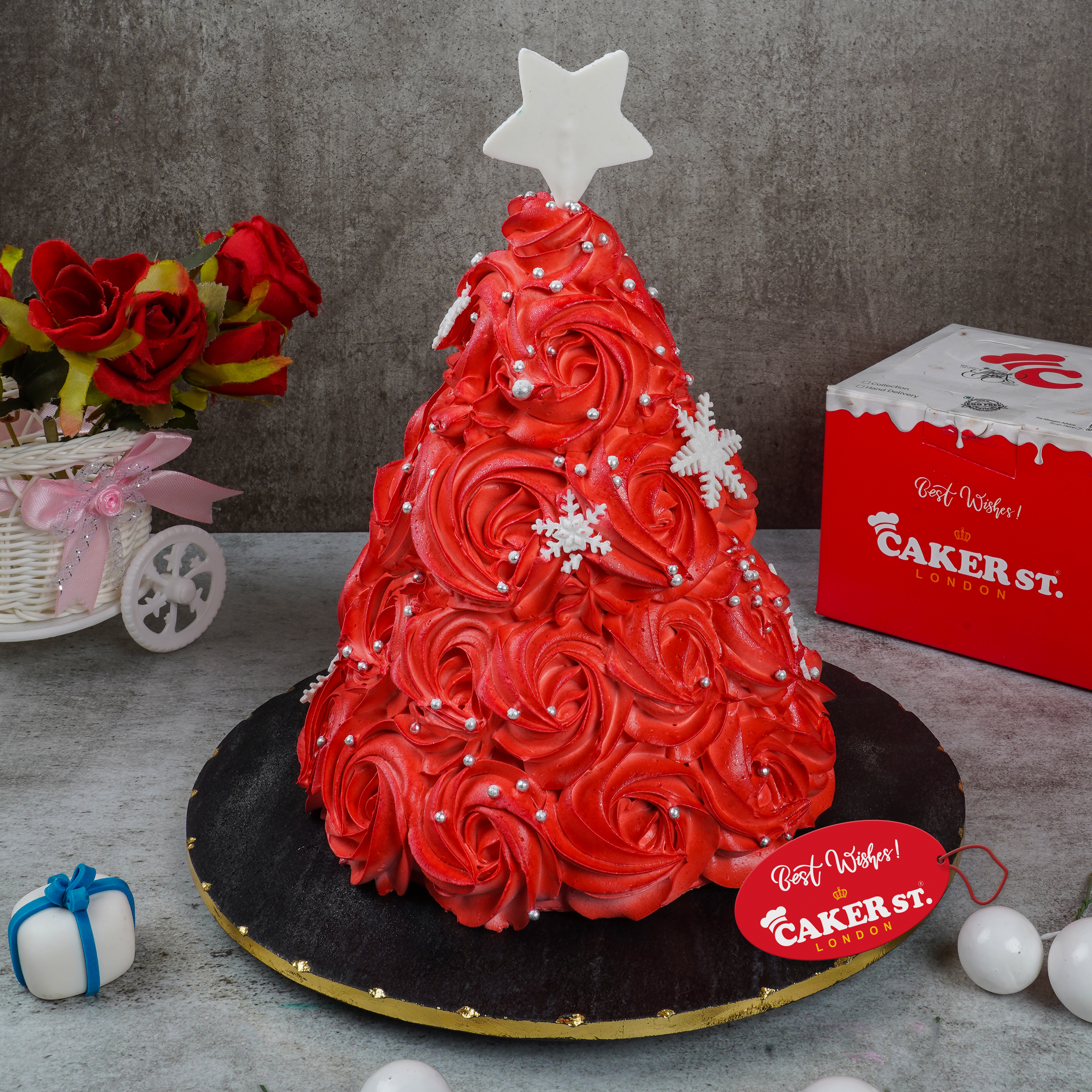 Sparkling Christmas Tree Cake